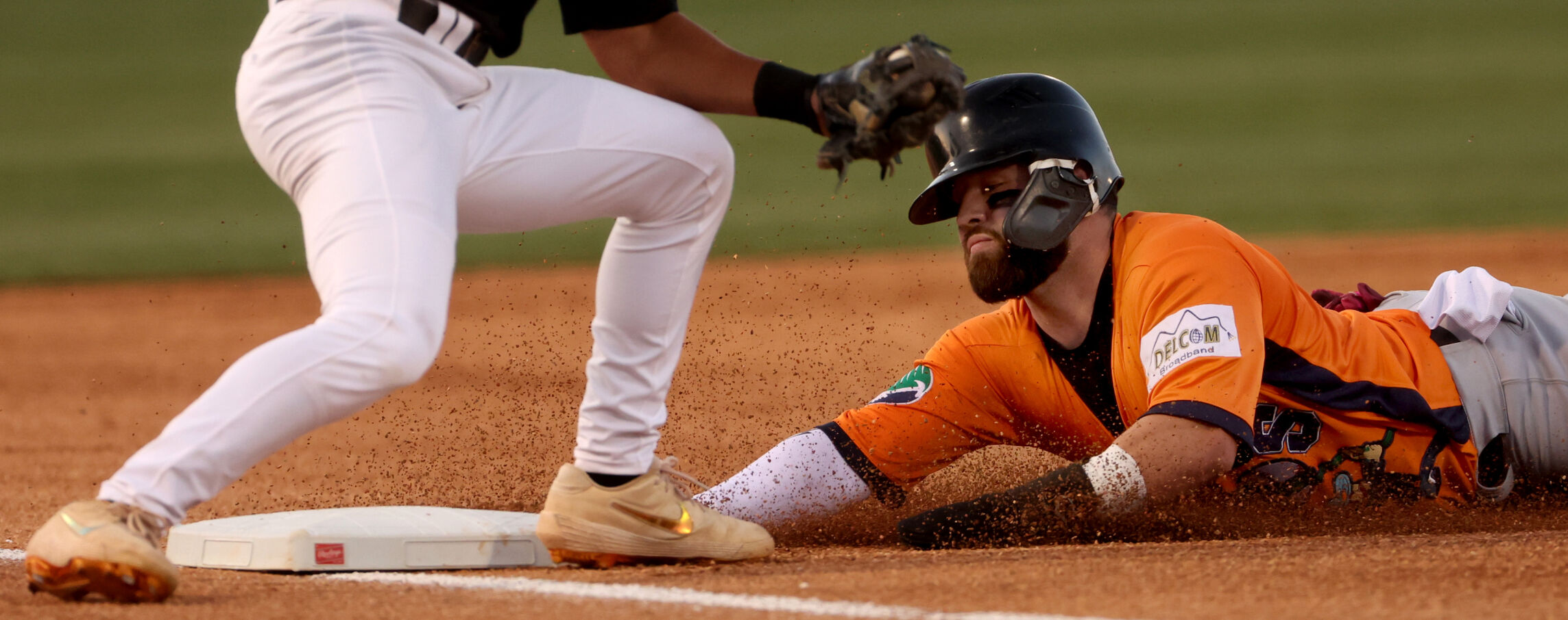 Saguaros vs Pecos Bills